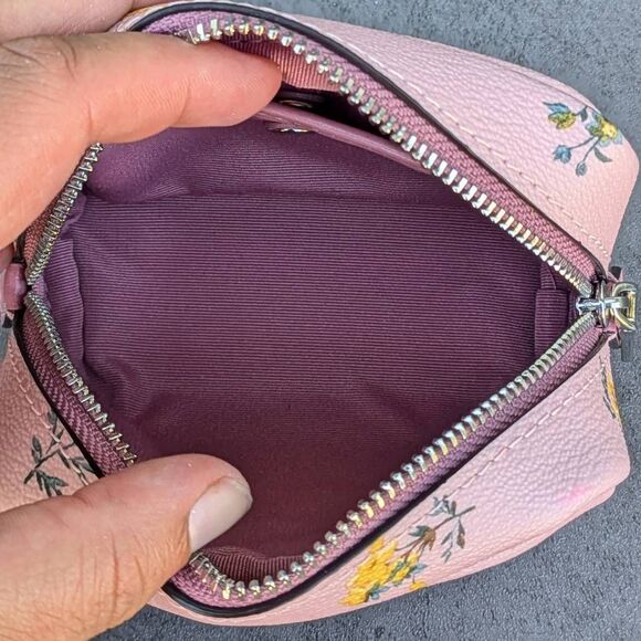Coach Boxy Dandelion Floral Print Pink Cosmetic Case - Picture 8 of 8